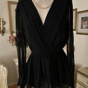 Worth Like New Elegant Black Sheer Long Sleeve Blouse Size 10. C:4521-6